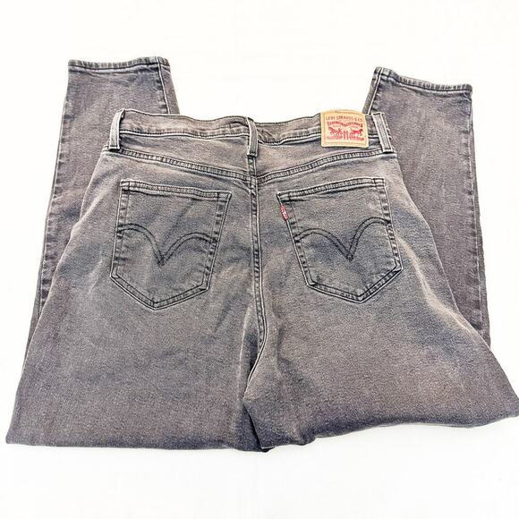 Levi's High Waisted Mom Jean Charcoal Black Denim Zip Fly Size 32 x 27 - Picture 5 of 9